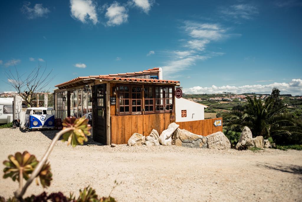Da Silva Surfcamp Hostel Areia Branca Exterior photo